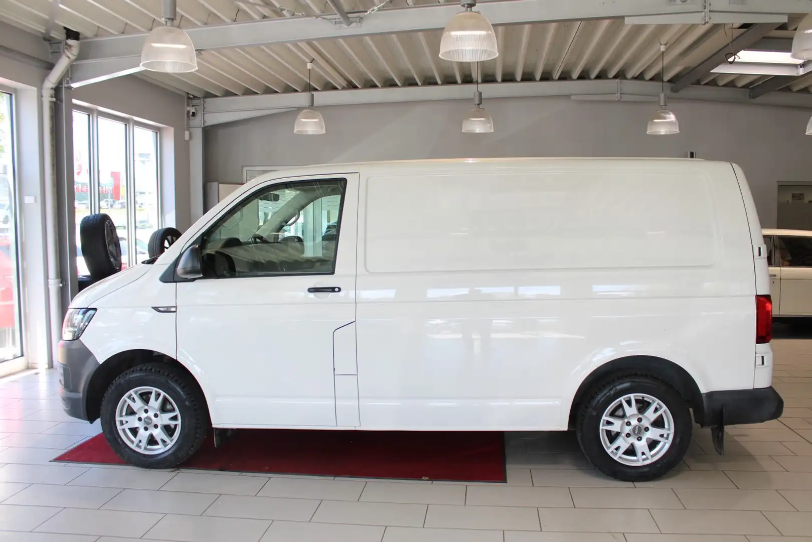 Volkswagen T6 Transporter Kasten-Kombi Kasten White - 2