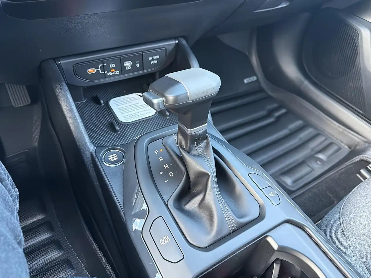 Kia K4 снимка Kia K4