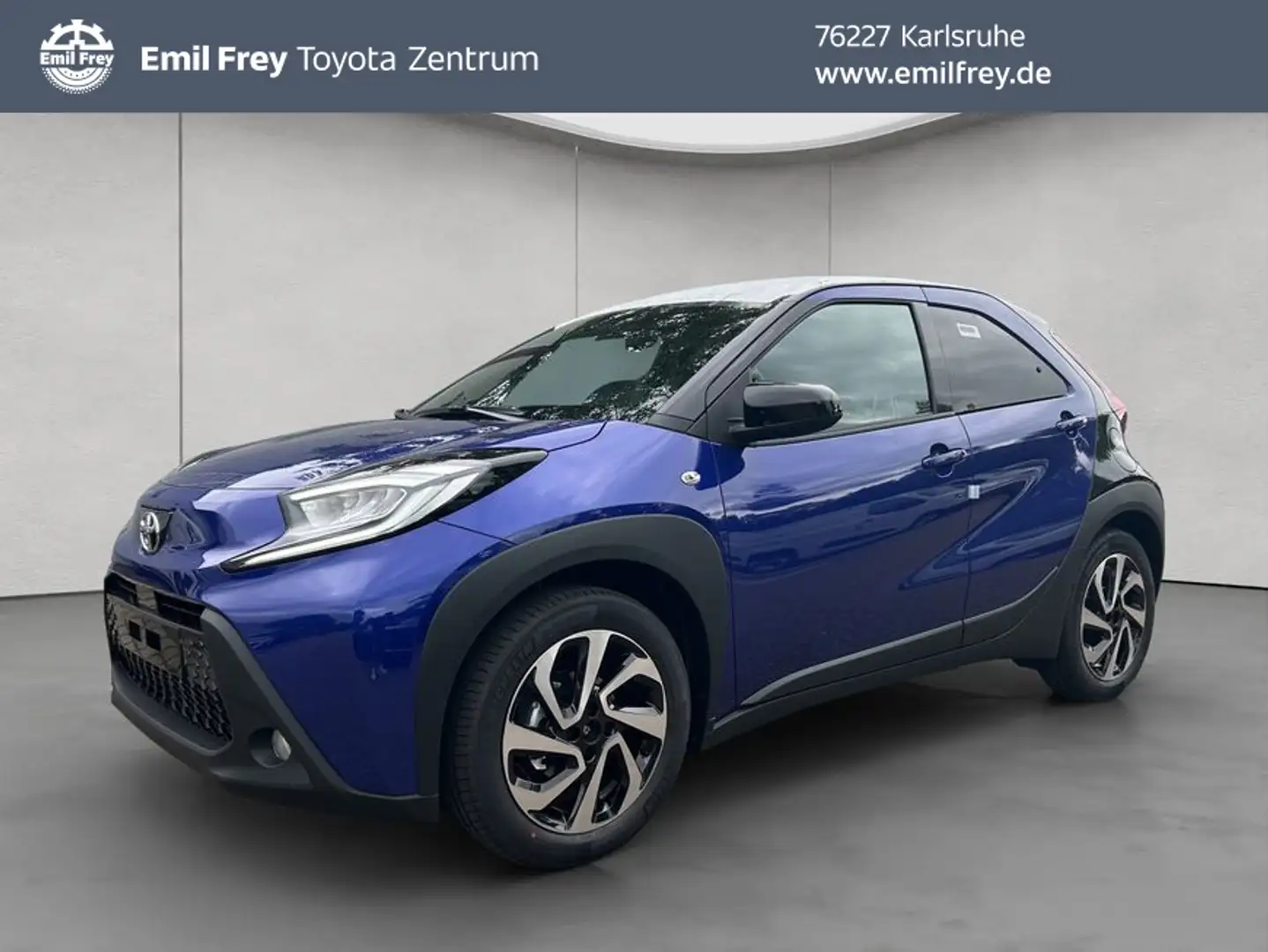 Toyota Aygo X X Air Teamplayer 53 kW, 5-türig Bleu - 1