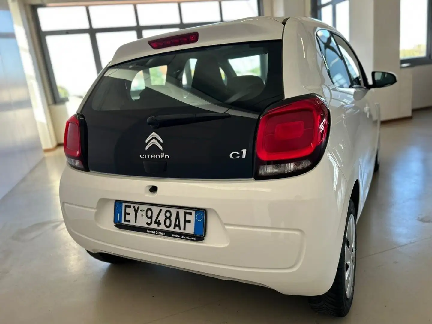 Citroen C1 VTi 68 ETG 3 porte Feel Bianco - 2