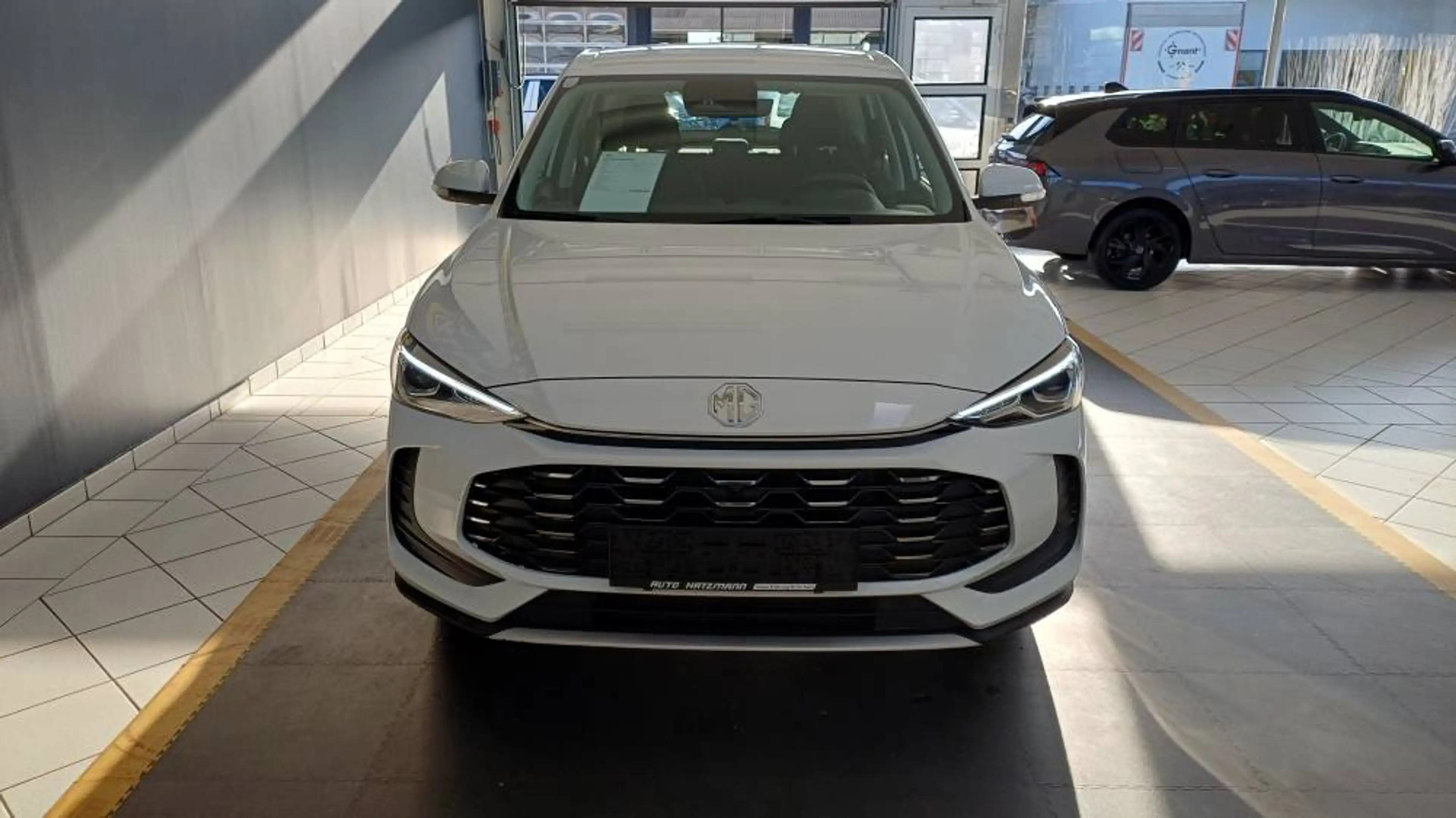 MG ZS Comfort Hybrid — photo 3