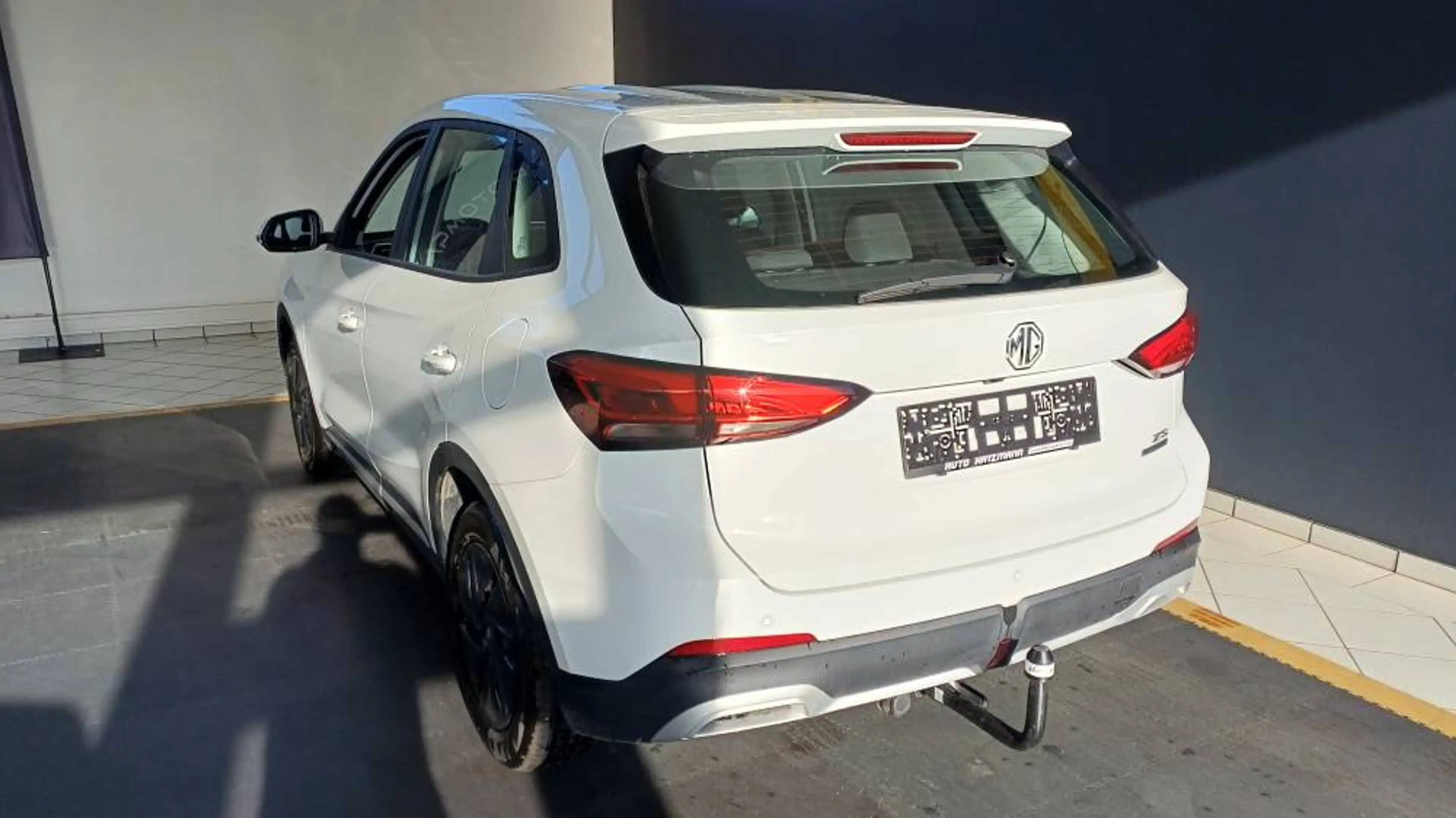 MG ZS Comfort Hybrid — photo 7