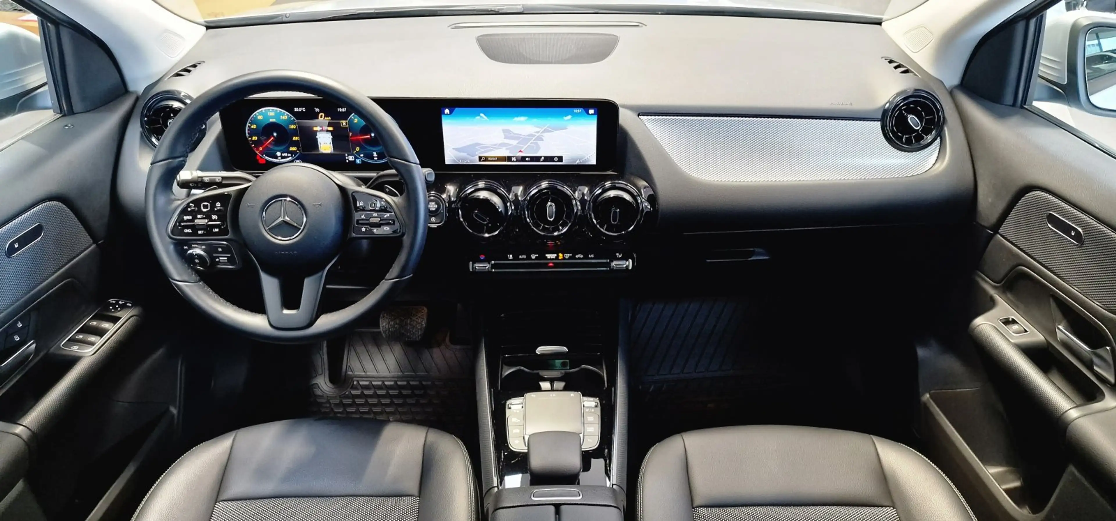 Mercedes-Benz GLA 200 d 1-Hand Aut. *KAmera*Spiegel-Paket*Navi* — photo 10