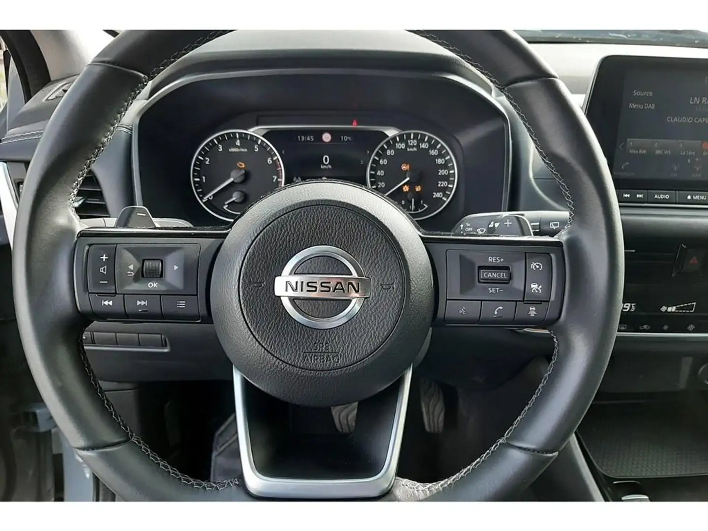 Nissan Qashqai 1.3 DIG-T Acenta Mild-Hybrid Manueel | Camera | Pa Gris - 2