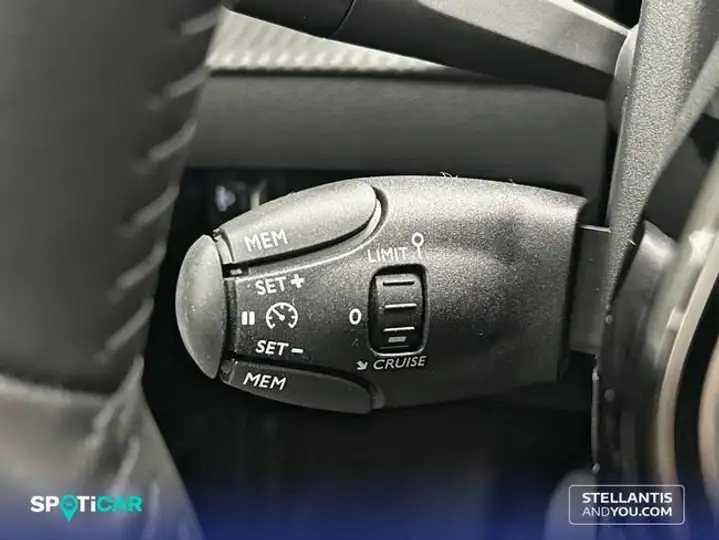 Peugeot 208 2025, foto 18