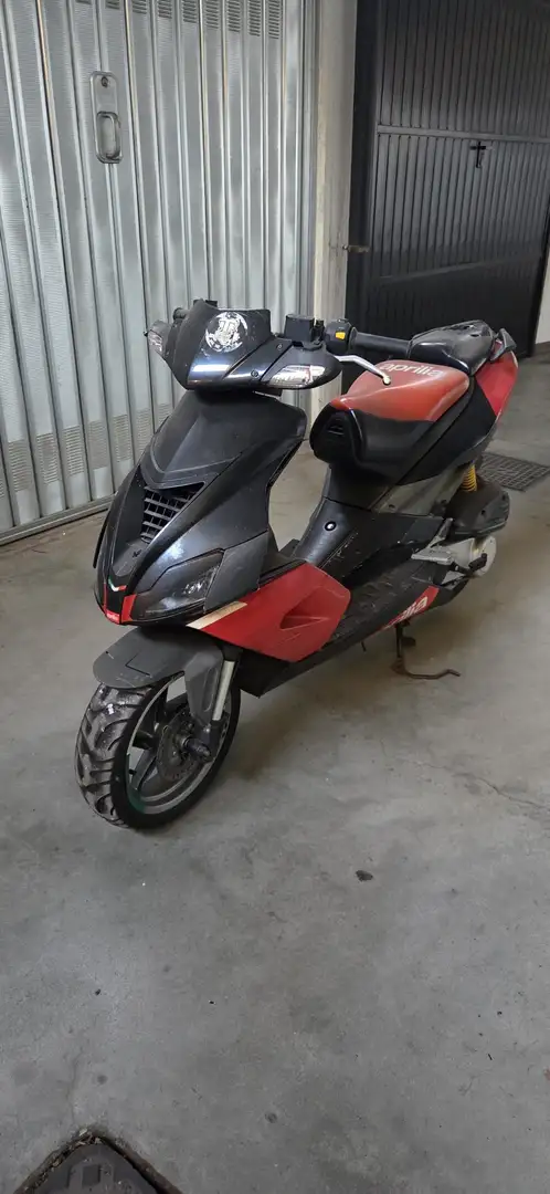 Aprilia SR 50 factory Zwart - 1