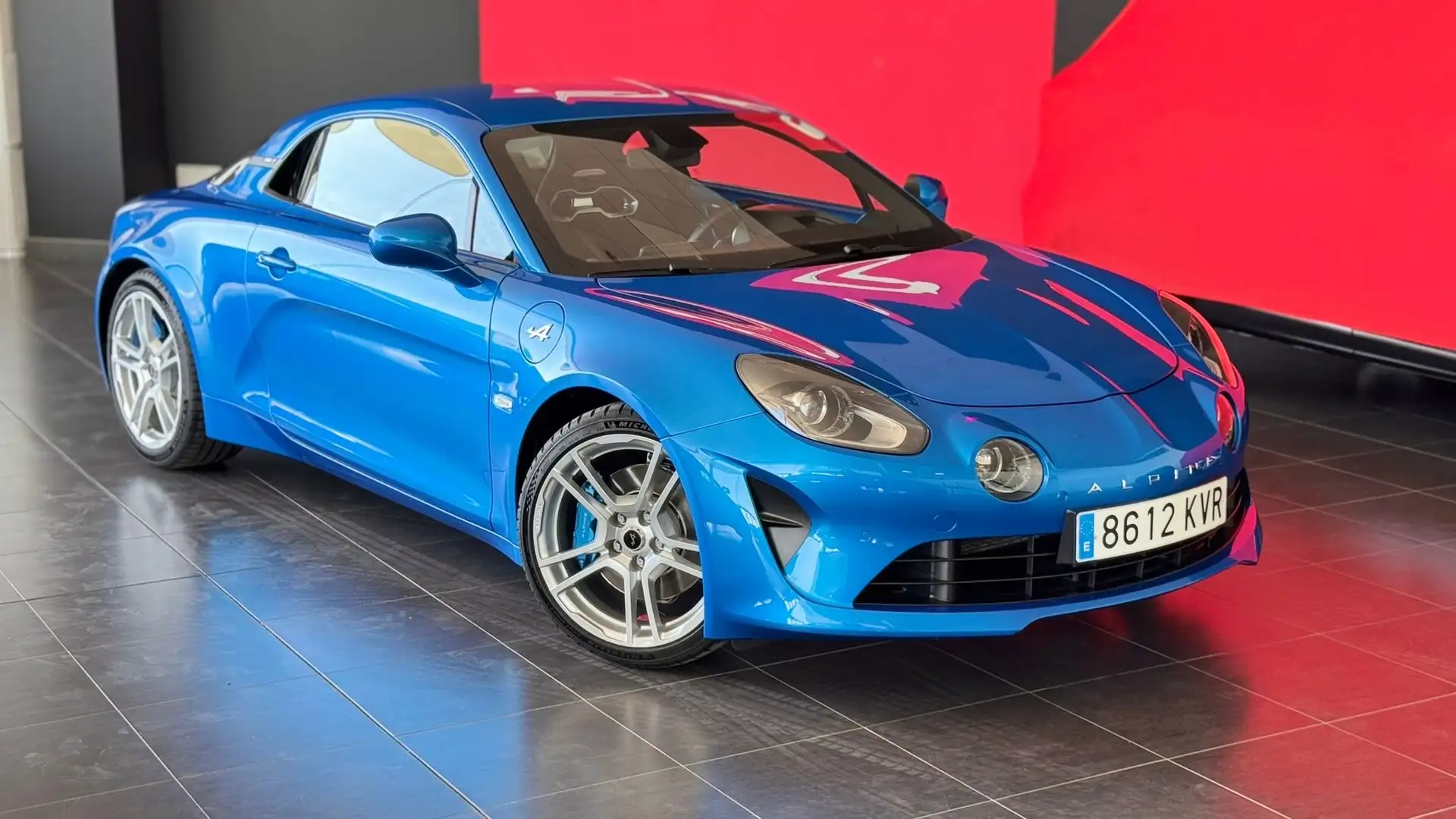 Alpine A110 Pure - 1