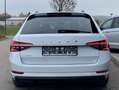Skoda Superb Combi 2.0 TDI DSG Style 18"+DCC+NAVI+AHK+ Weiß - thumbnail 4