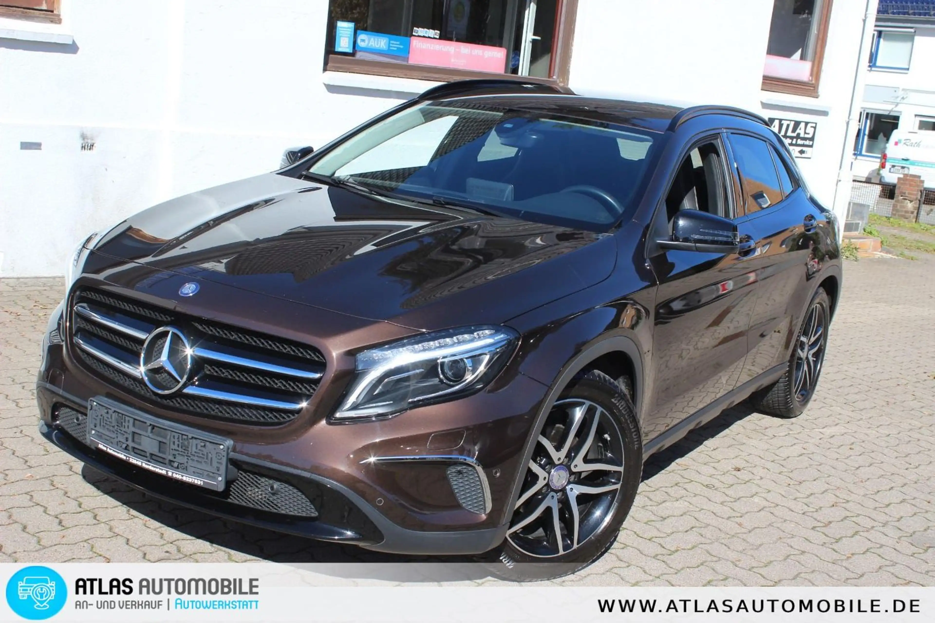 Mercedes-Benz GLA 200 Urban Aut LEDER=NAVI=Bi-Xenon=1.Hand — photo 13