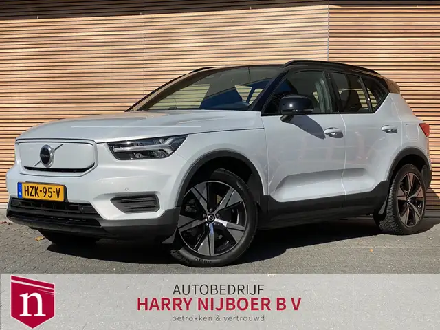 Volvo XC40 Recharge P8 AWD R-Design Camera / Stoel/stuur verw