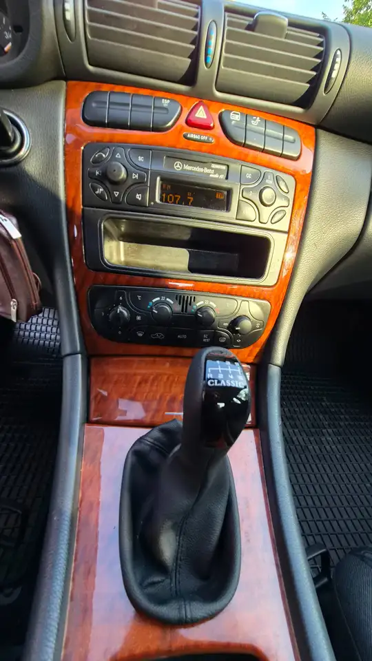 Mercedes-Benz C 180 classic, foto 11