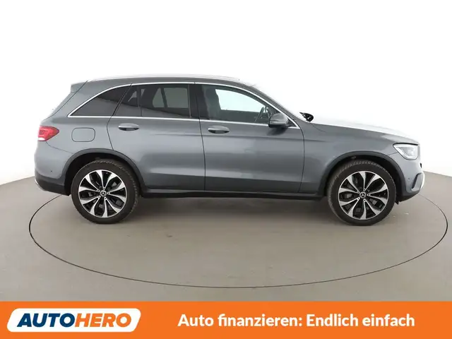 Mercedes-Benz GLC view 7
