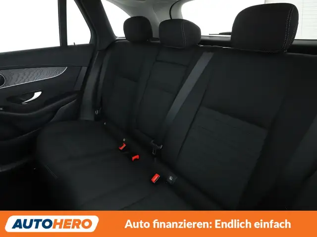 Mercedes-Benz GLC view 14
