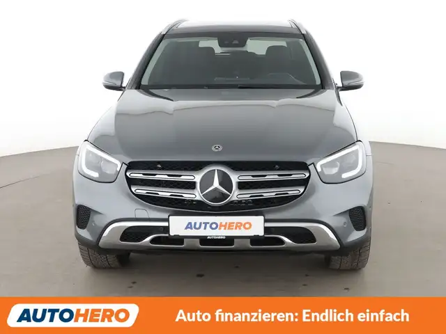 Mercedes-Benz GLC view 9