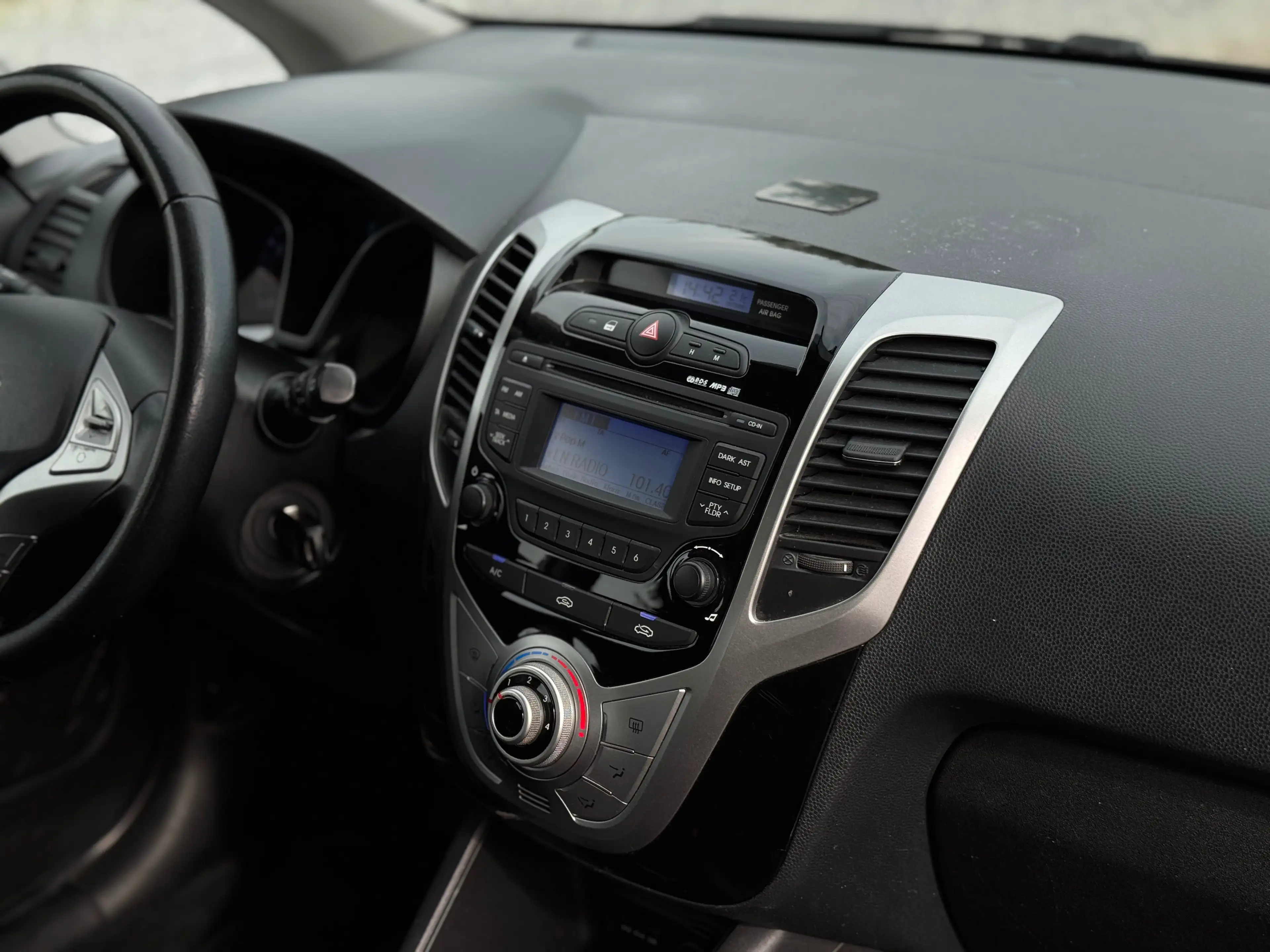 Hyundai iX20 iX20 1.4i Comfort — photo 12