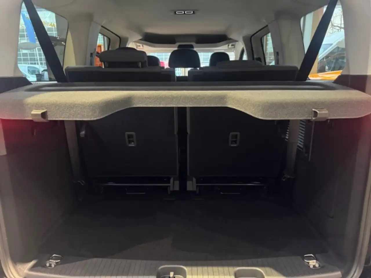 Ford Tourneo Connect Titanium 1.5 PHEV L2 *SITZHEIZUNG*LED-SCHEINWERFER 10