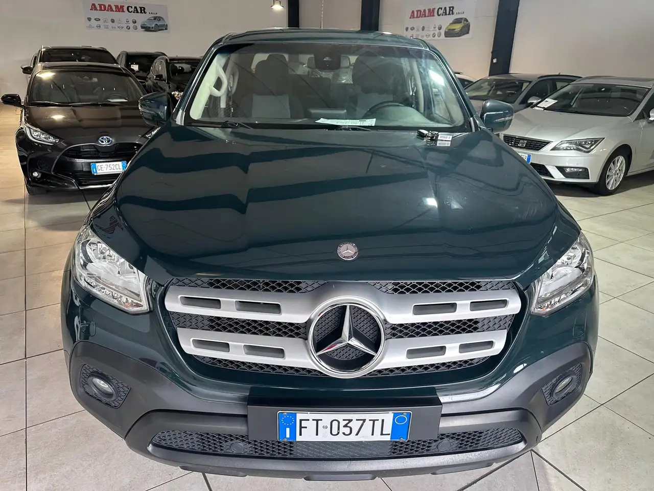 Mercedes-Benz X 250