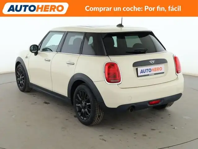 Mini Hatch view 4