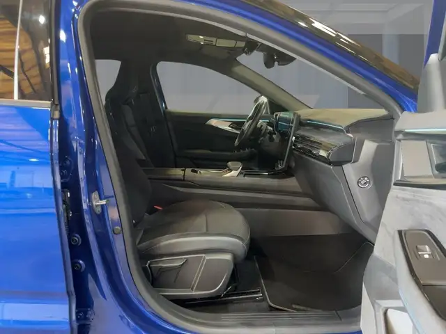 Renault Austral view 8