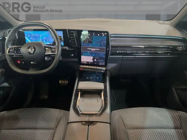 Renault Austral view 10