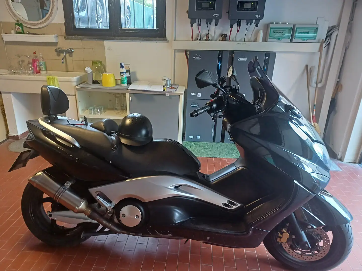 Yamaha TMAX 500 Schwarz - 2