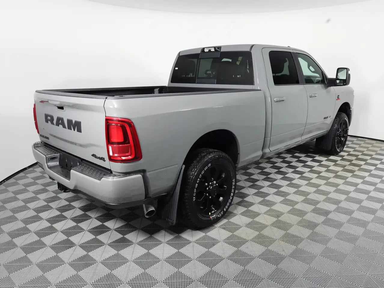 RAM 3500 photo RAM 3500