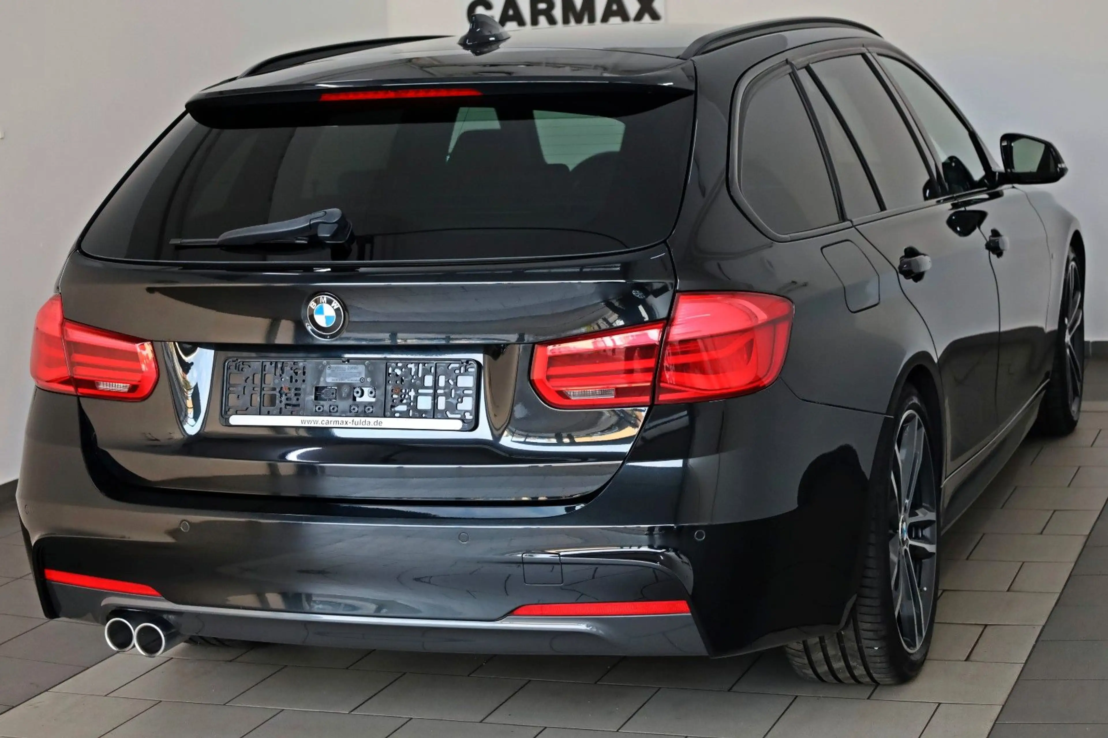 BMW 320 d Touring M Sport Leder,Navi,LED,SH,PDC,SR+WR — photo 2
