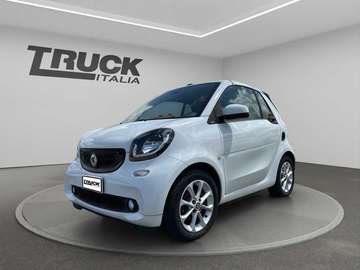 III 2015 Cabrio - Fortwo Cabrio eq Passion my19