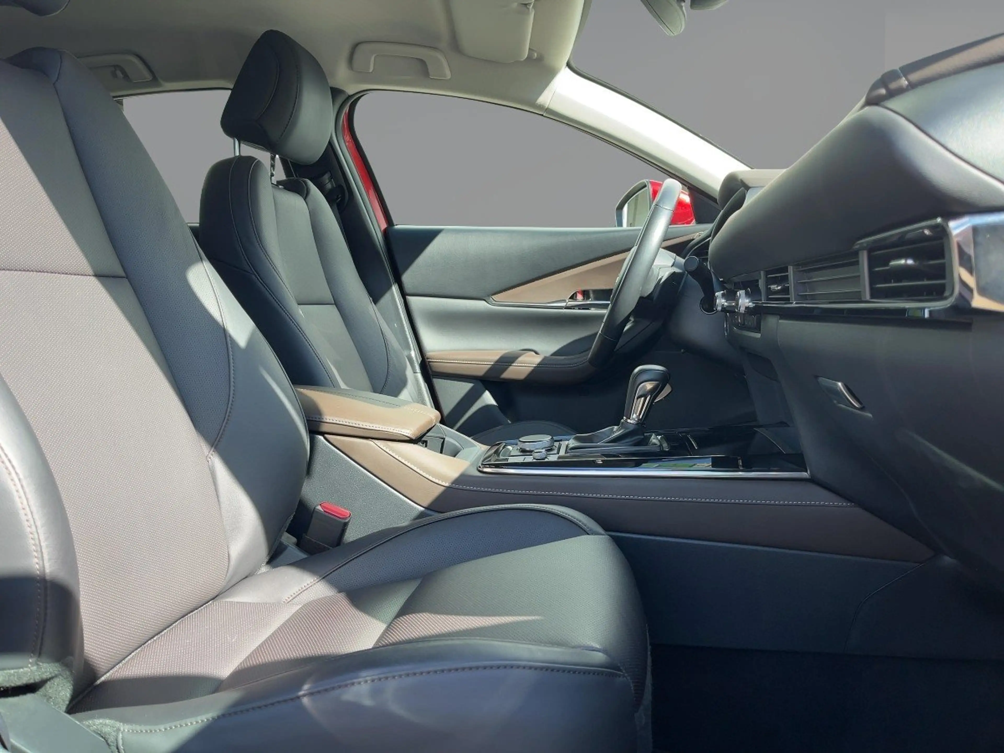 Mazda CX-30 AT6 SKYACTIV-G Selection HUD/Matrix/Leder — photo 9