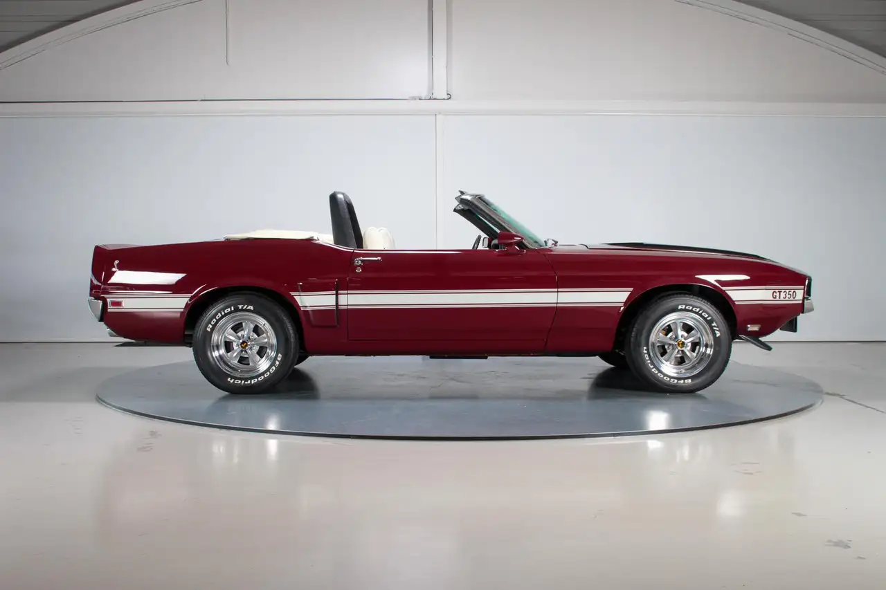 Shelby GT350 Convertible | Numbers Matching | Restored, foto 10