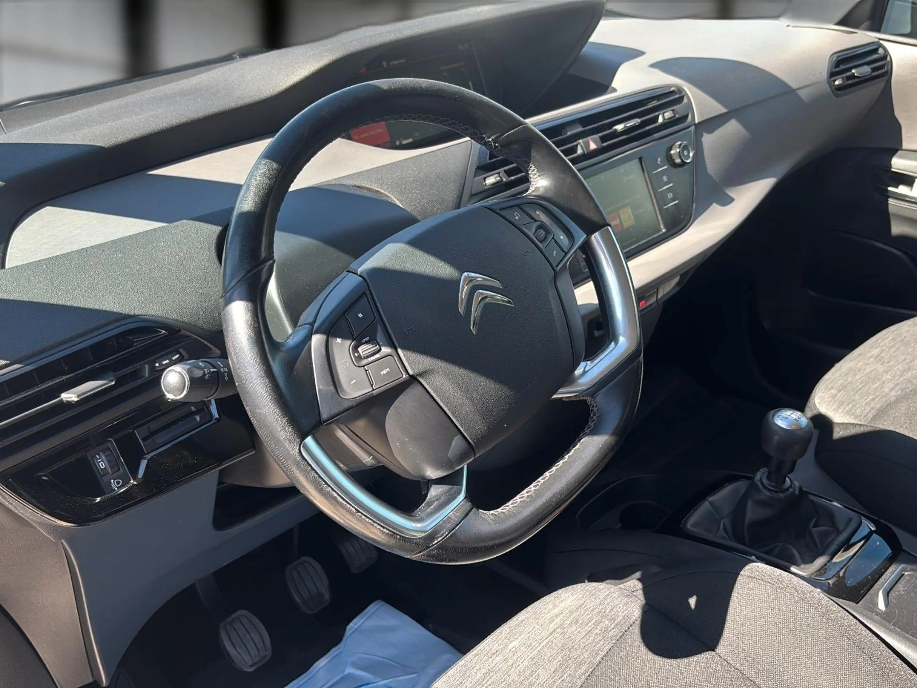 Citroen Grand C4 Picasso /Spacetourer 7 SITZE AHK — photo 10