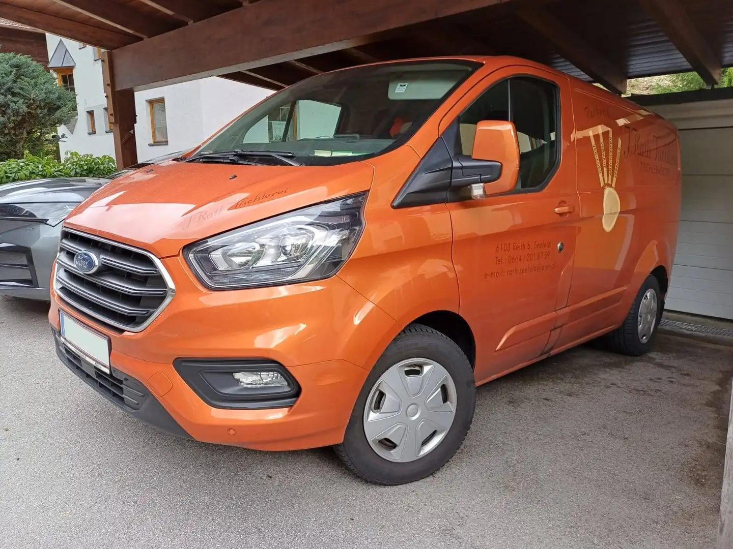 Ford Transit Custom Transit Custom Variobus 2,0 TDCI L1H1 320 Trend Trend Orange - 1