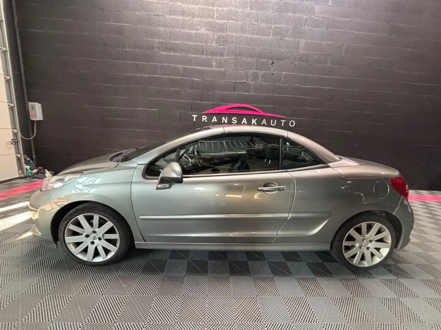 Peugeot 207 1.6 VTi 16V 120ch Feline Gris - 2