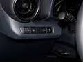 Toyota C-HR 2.0 TEAM D Hybrid NAVI SHZ PDC KLIMA BT ZV Gris - thumbnail 11