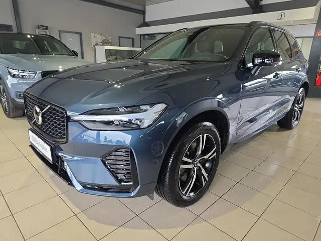 Volvo XC60 B4 R Design Pano 360° Google WinterPkt LED