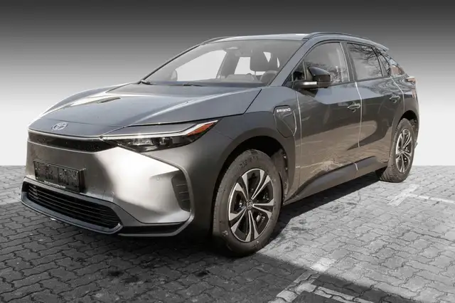 Toyota bZ4X 71,4 kWh 150kW Comfort-Paket Wärmepumpe