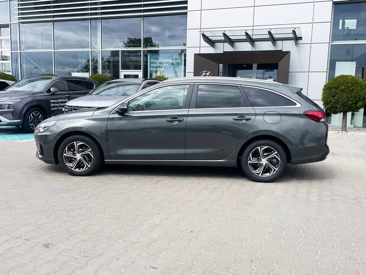 Hyundai i30 i30 CW 1,0 T-GDI Edition 30 Plus Edition 30 Plus Grau - 2