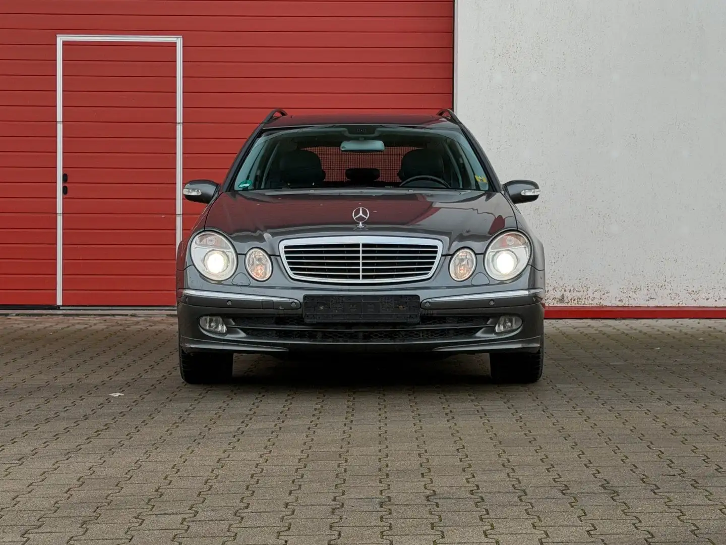 Mercedes-Benz E 350 T 4Matic MEM*XENON*HU Neu*H/K* Vert - 2