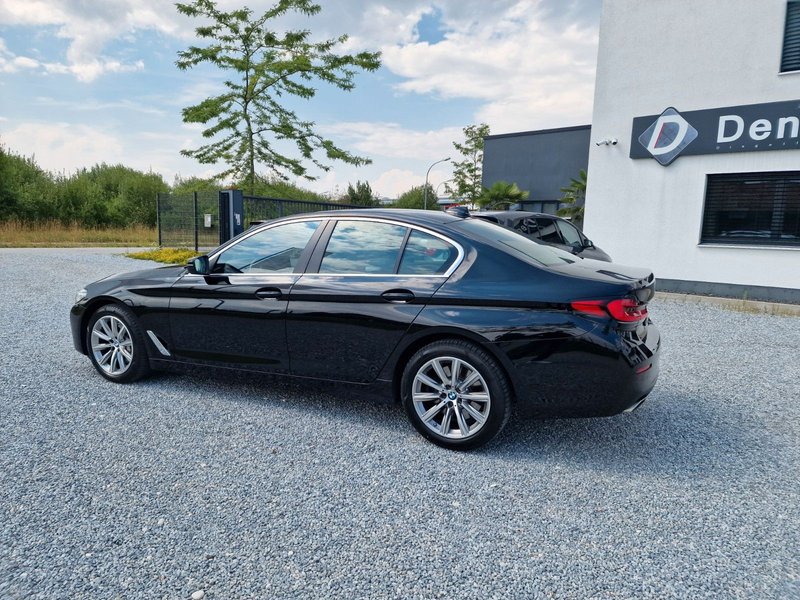 BMW 530 d Limousine xDrive, LED, 4-Zonen Klima, M-Dachhi — photo 9