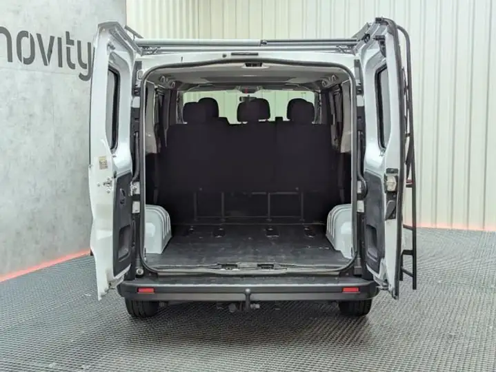 Nissan NV300 2018, foto 4
