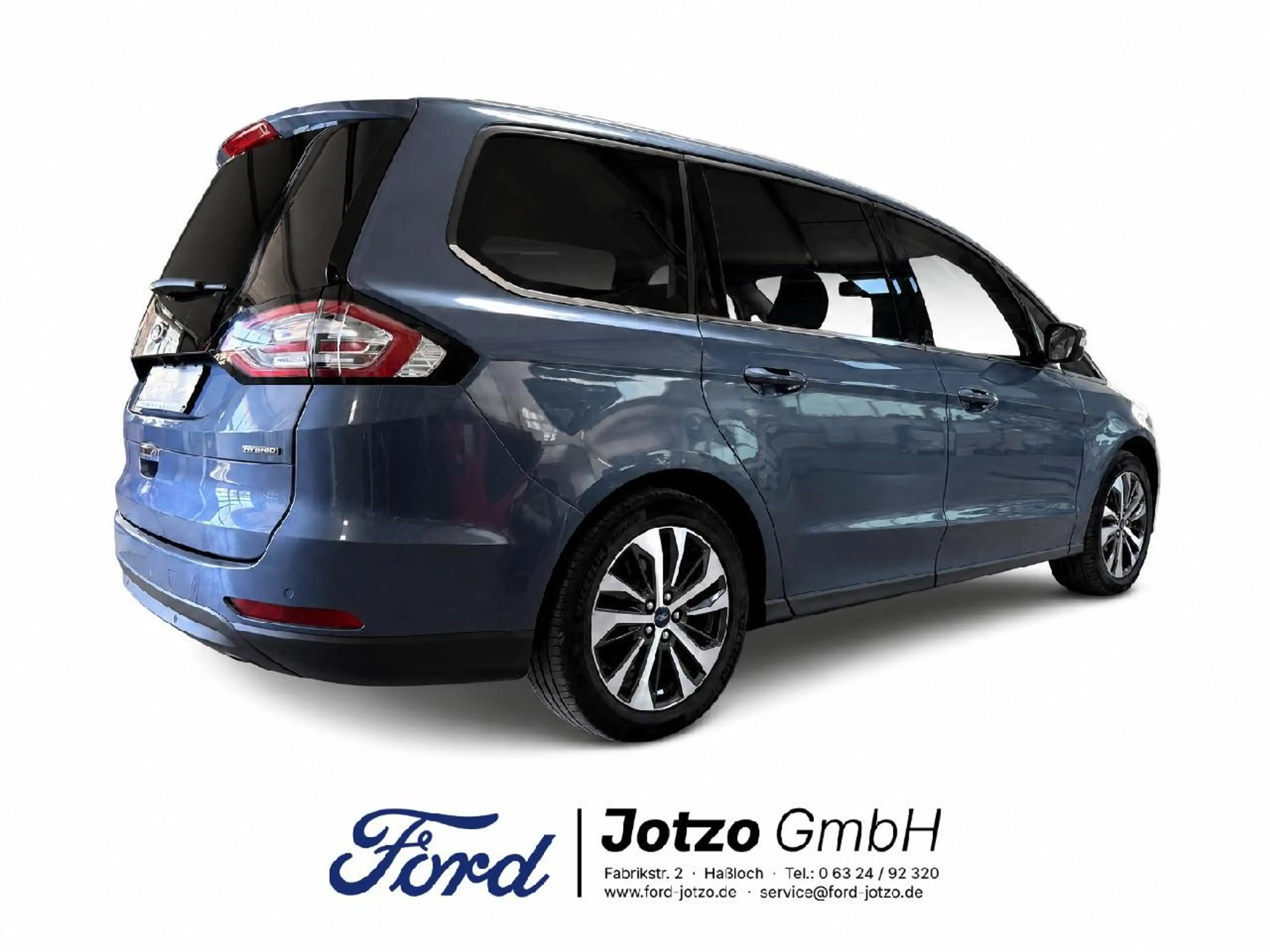 Ford Galaxy Hybrid Titanium — photo 5