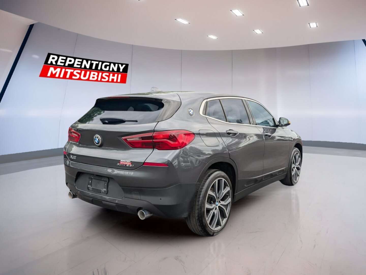 2020 BMW X2 xDrive28i coupé pour activités sportives — снимка 1