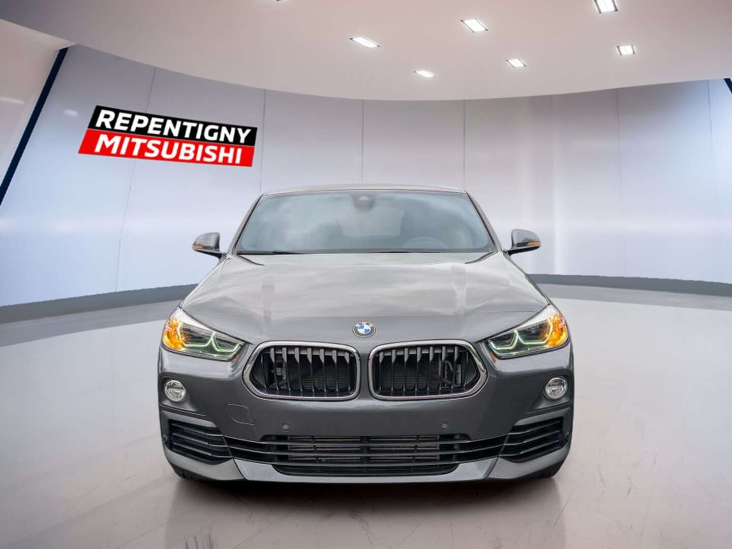 2020 BMW X2 xDrive28i coupé pour activités sportives — снимка 1