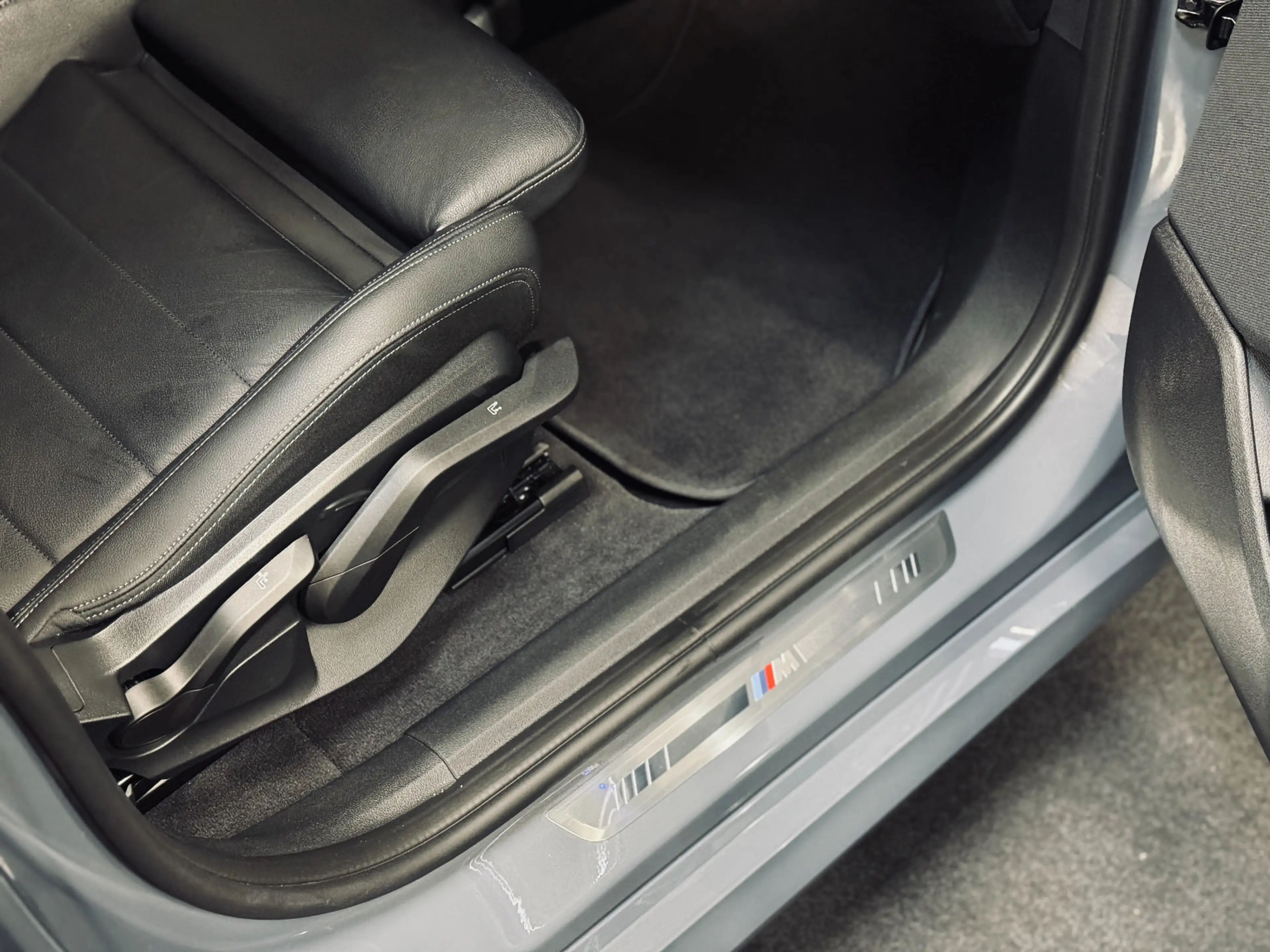 BMW 225 2-serie Active Tourer 225e xDrive M-Sport | 19" | — photo 32