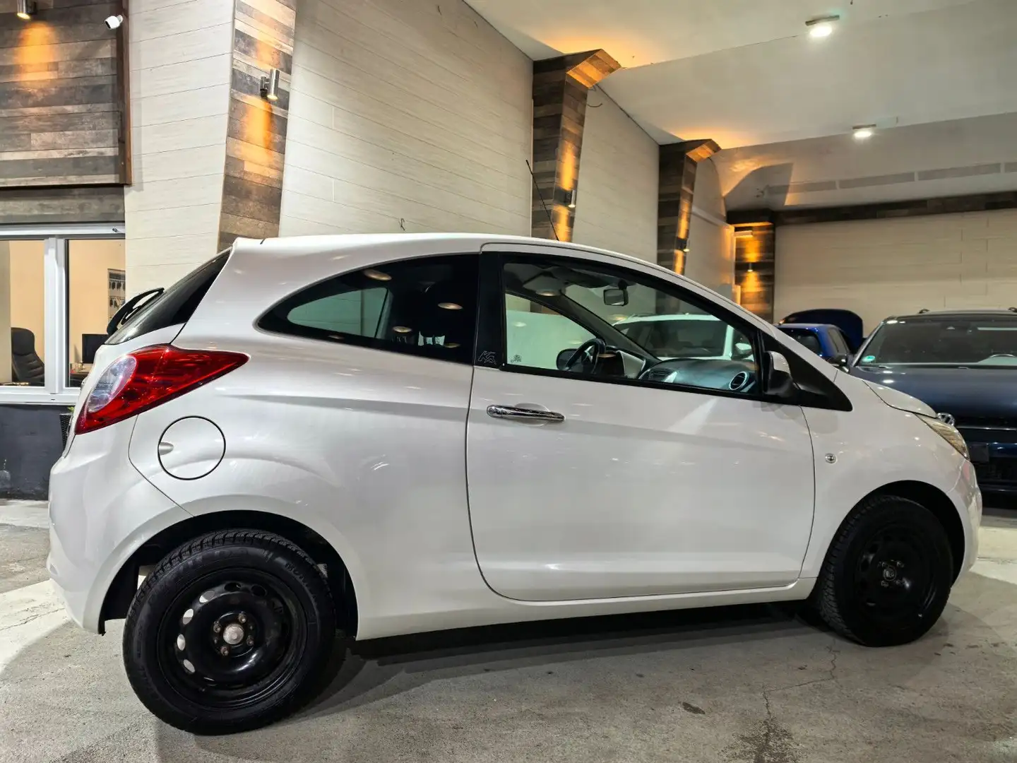 Ford Ka/Ka+ Titanium Sitzheizung/Euro6/2.H Weiß - 1