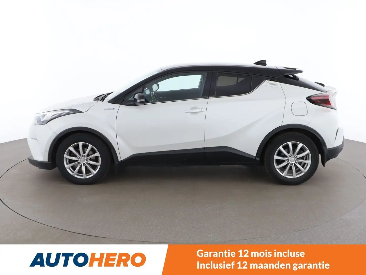 Toyota C-HR 1.8 Hybrid C-ULT Beyaz - 2