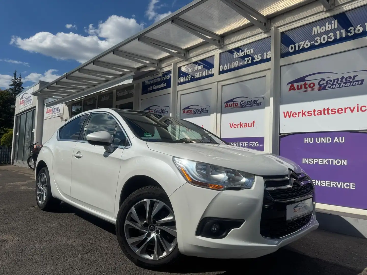 Citroen DS4 SoChic 1.6 #Aut.#*Navi*Leder*Massage*Sitzhz* Weiß - 1