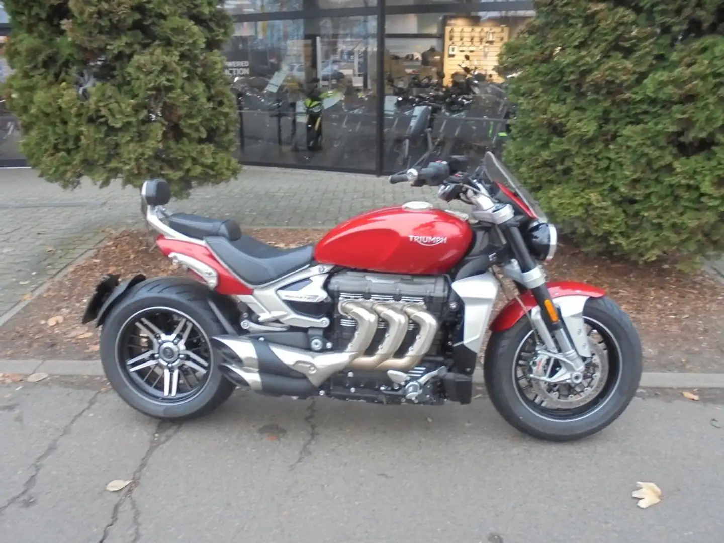 Triumph Rocket 3 GT Rojo - 2