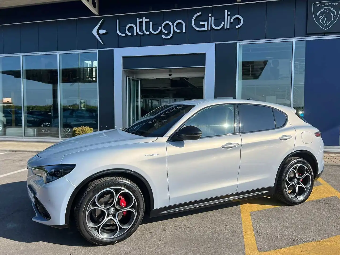 Alfa Romeo Stelvio 2.2 Turbodiesel 210 CV AT8 Q4 Veloce Wit - 1