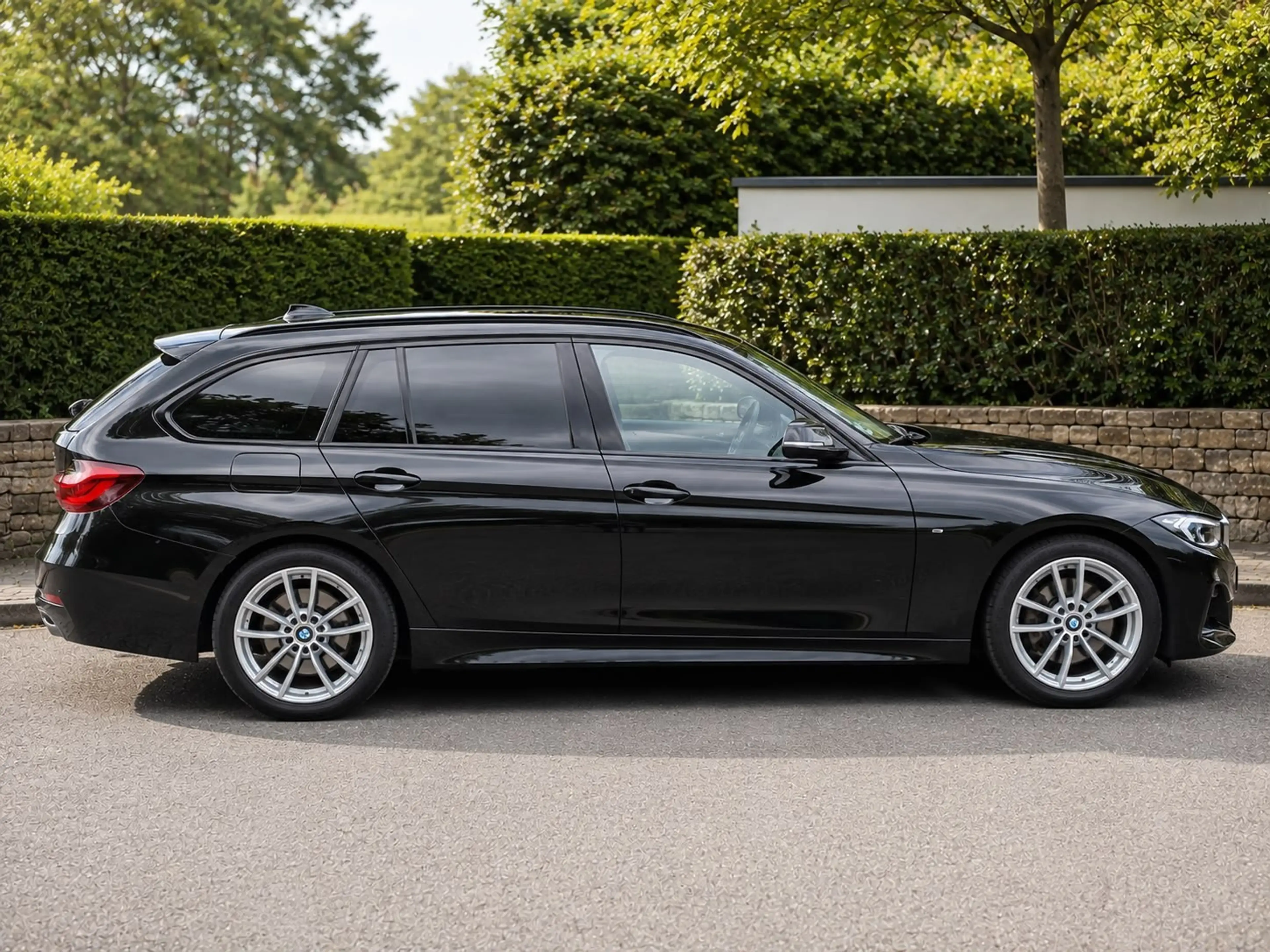 BMW 318 Touring 360 Kamera Headup El. Heckklappe SHG — photo 11